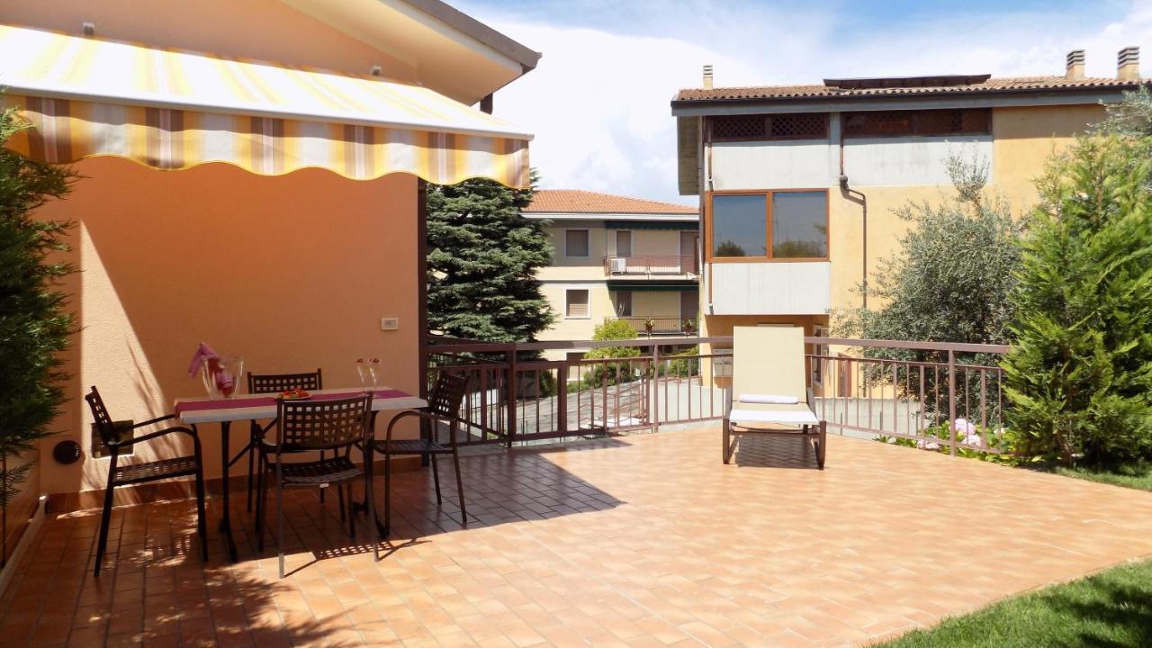 Millyholidays - Apartment Lilla - Center - Nearby Beach - Private Garden - Spa Pool Бардолино Екстериор снимка